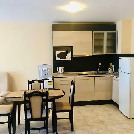 Summer First Line Apartman Napospart